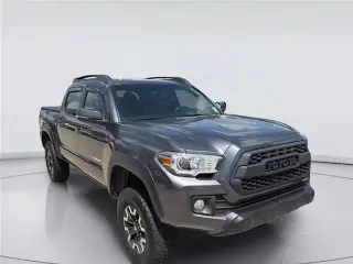 Toyota Tacoma 2017 4x4 SR V6 4p Doble Cabina 5.0 ft SB