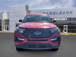 Ford Explorer 2023 XLT 4p SUV