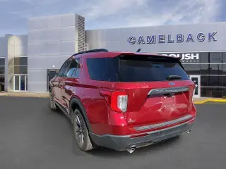Ford Explorer 2023 XLT 4p SUV