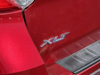 Ford Explorer 2023 XLT 4p SUV