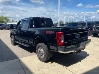 Ford F-250 Super Duty 2018 4x4 XLT 4p Camioneta Cabina Doble 6.8 ft. SB