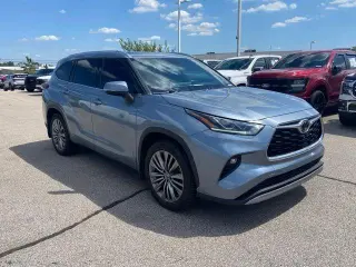 Toyota Highlander 2021 AWD Platinum 4dr SUV