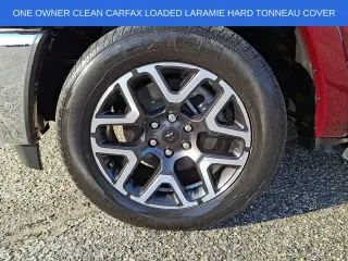 Ram 1500 2025 4x4 Laramie 4p. Cabina de Tripulación 6.4 ft. SB Camioneta