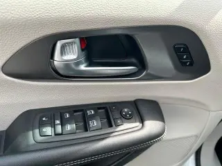 Chrysler Pacifica 2024 Touring L 4dr Mini-Van