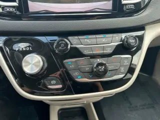 Chrysler Pacifica 2024 Touring L 4dr Mini-Van