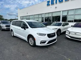 Chrysler Pacifica 2024 Touring L 4dr Mini-Van
