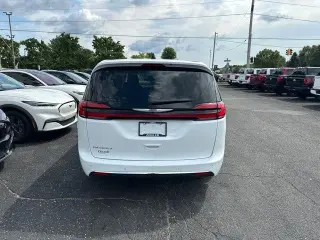Chrysler Pacifica 2024 Touring L 4dr Mini-Van