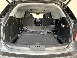 Ford Explorer 2023 AWD XLT 4p SUV