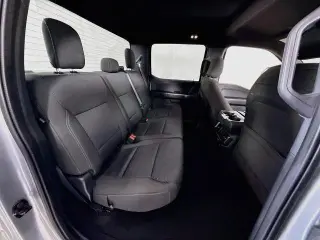 Ford F-150 2023 4x4 Platinum 4p SuperCab 6.1 ft. CA