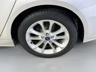 Ford Fusion Hybrid 2019 SE 4p Sedan