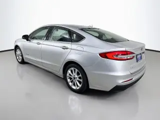 Ford Fusion Hybrid 2019 SE 4p Sedan