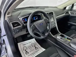 Ford Fusion Hybrid 2019 SE 4p Sedan