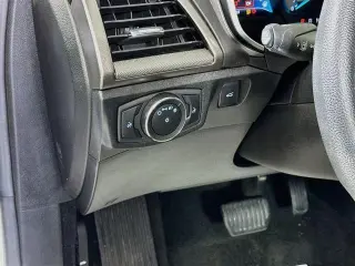 Ford Fusion Hybrid 2019 SE 4p Sedan