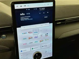 Ford Mustang Mach-E 2025 Select 4p SUV