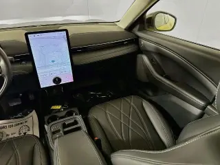 Ford Mustang Mach-E 2025 Select 4p SUV