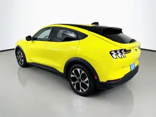 Ford Mustang Mach-E 2025 Select 4p SUV
