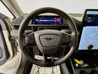 Ford Mustang Mach-E 2025 Select 4p SUV