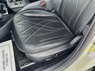Ford Mustang Mach-E 2025 Select 4p SUV
