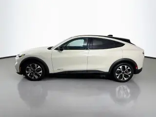 Ford Mustang Mach-E 2025 Select 4p SUV