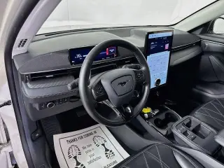Ford Mustang Mach-E 2025 Select 4p SUV