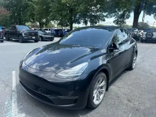 Tesla Model Y 2022 AWD Long Range 4p Crossover