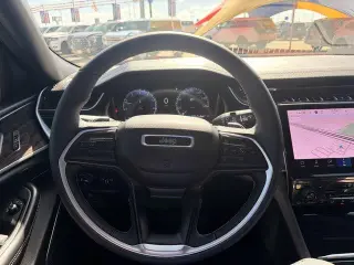 Jeep Grand Cherokee L 2025 4x4 Limited 4p SUV