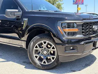 Ford F-150 2024 4x2 STX 4p SuperCrew 5.5 ft. SB