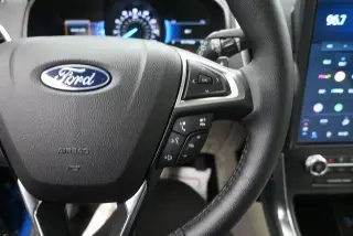 Ford Edge 2023 AWD Titanium 4p Crossover