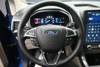 Ford Edge 2023 AWD Titanium 4p Crossover