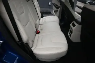Ford Edge 2023 AWD Titanium 4p Crossover