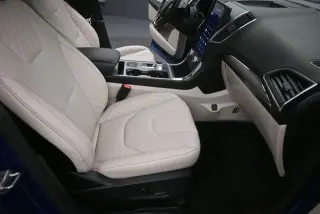 Ford Edge 2023 AWD Titanium 4p Crossover