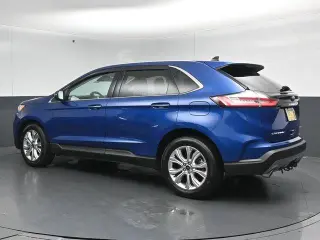 Ford Edge 2023 AWD Titanium 4p Crossover