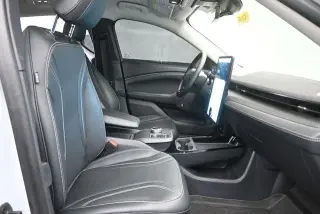 Ford Mustang Mach-E 2023 AWD Premium 4dr SUV