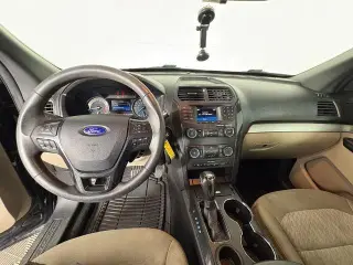 Ford Explorer 2018 Base 4p SUV