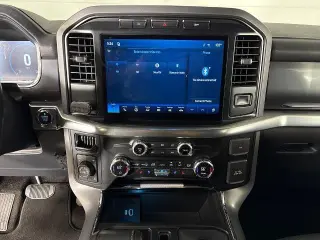 Ford F-150 2021 4x4 Lariat 4p SuperCrew 5.5 ft. SB