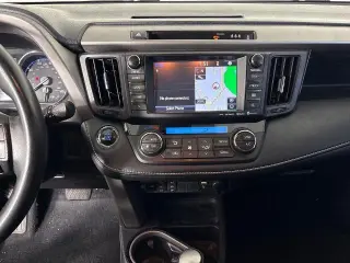 Toyota RAV4 2017 Limited 4dr SUV