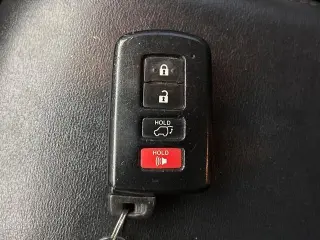 Toyota RAV4 2017 Limited 4dr SUV
