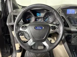 Ford Transit Connect 2015 XLT 4dr SWB Minivan con portón trasero elevable