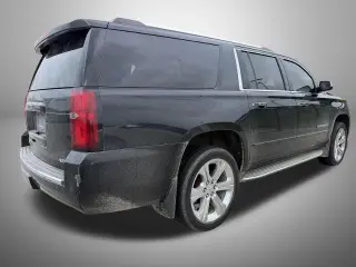 Chevrolet Suburban 2017 4x4 Premier 4p SUV