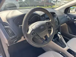 Ford Focus 2015 SE 4p Sedan