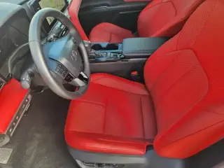 Toyota Camry 2026 SE 4p Sedan