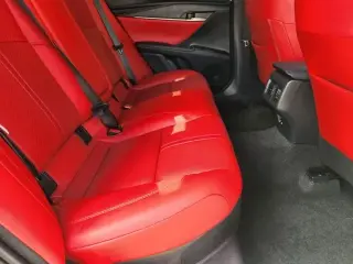 Toyota Camry 2026 SE 4p Sedan