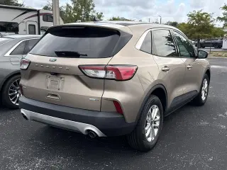 Ford Escape 2020 AWD SE 4p SUV