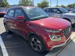 Hyundai VENUE 2023 Limited 4dr Crossover