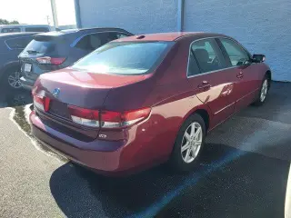 Honda Accord 2004 EX V-6 4dr Sedan