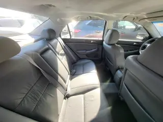 Honda Accord 2004 EX V-6 4dr Sedan