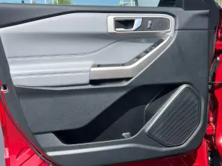 Ford Explorer 2023 AWD XLT 4dr SUV