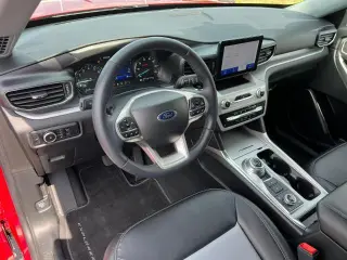 Ford Explorer 2023 AWD XLT 4dr SUV