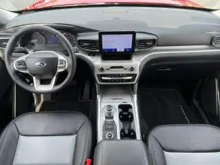 Ford Explorer 2023 AWD XLT 4dr SUV
