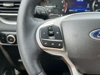 Ford Explorer 2023 AWD XLT 4dr SUV